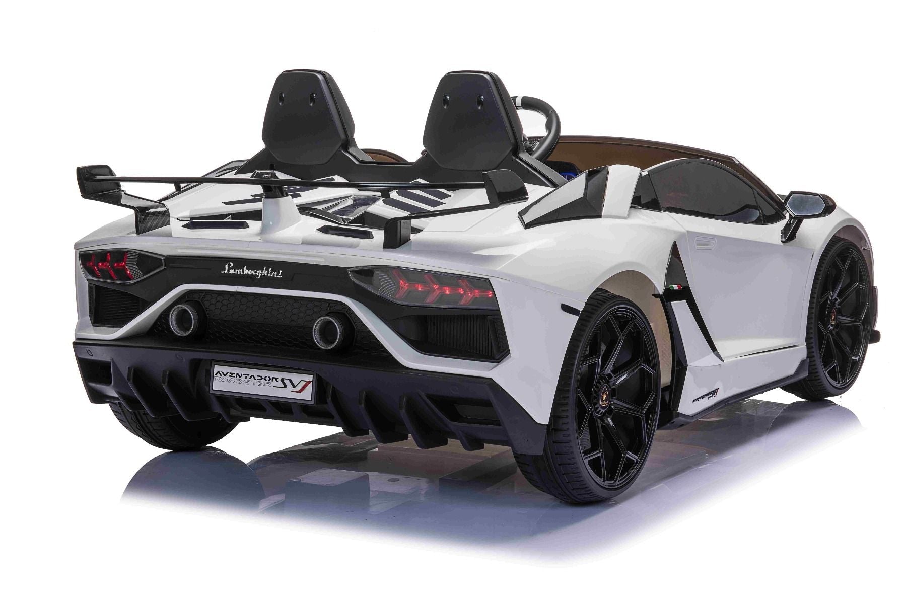 Elektroauto für Kinder Lamborghini Aventador 12V für zwei Benutzer, weiss, vertikal öffnende Türen, 2 x 12V Motor, 12V Batterie, 2,4 GHz Fernbedienung, weiche EVA-Räder, Federung, Sanftanlauf, MP3-Player mit USB, Original lizenziert