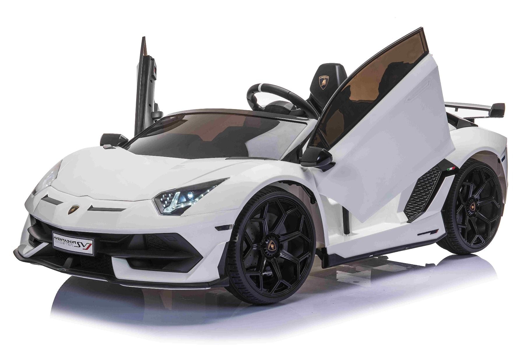 Elektroauto für Kinder Lamborghini Aventador 12V für zwei Benutzer, weiss, vertikal öffnende Türen, 2 x 12V Motor, 12V Batterie, 2,4 GHz Fernbedienung, weiche EVA-Räder, Federung, Sanftanlauf, MP3-Player mit USB, Original lizenziert