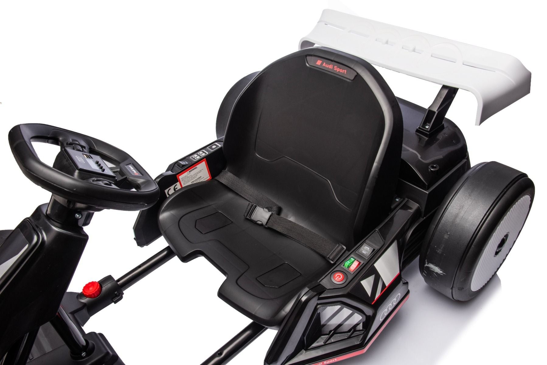 Lizenziertes Aufsitz-Driftkart AUDI 24 V, weiß, LED-Beleuchtung, 2 x 150 W Motor, Driftmodus mit einer Geschwindigkeit von 12 km/h, 24 V Batterie, solide Stahlkonstruktion, verstellbarer Sitz, MP3-Player