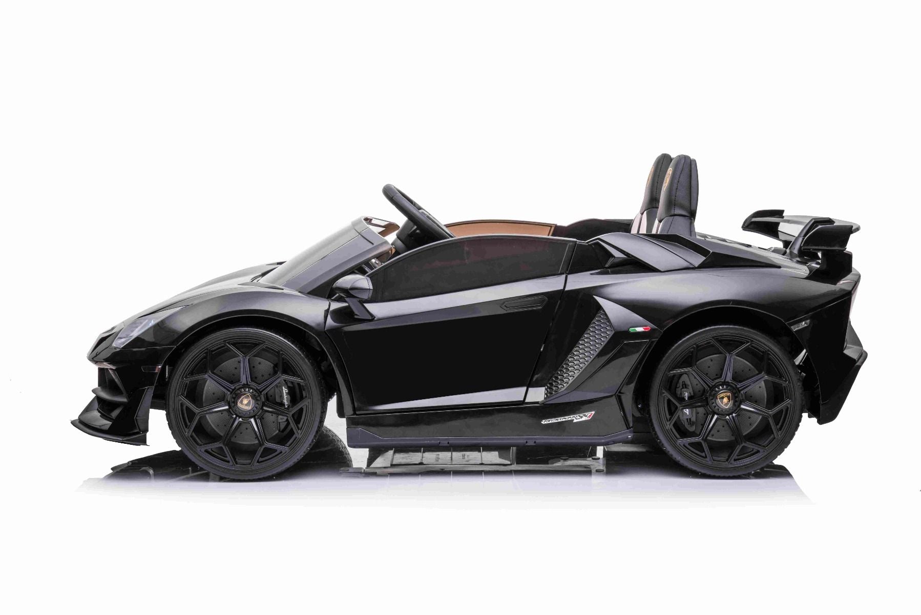 Elektroauto für Kinder Lamborghini Aventador 24V für zwei Benutzer, schwarz lackiert, MP4-Player, vertikal öffnende Türen, 2x45W Motor, 24V Batterie, 2,4 GHz Fernbedienung, weiche EVA-Räder, Federung, Sanftanlauf, originale Lizenz