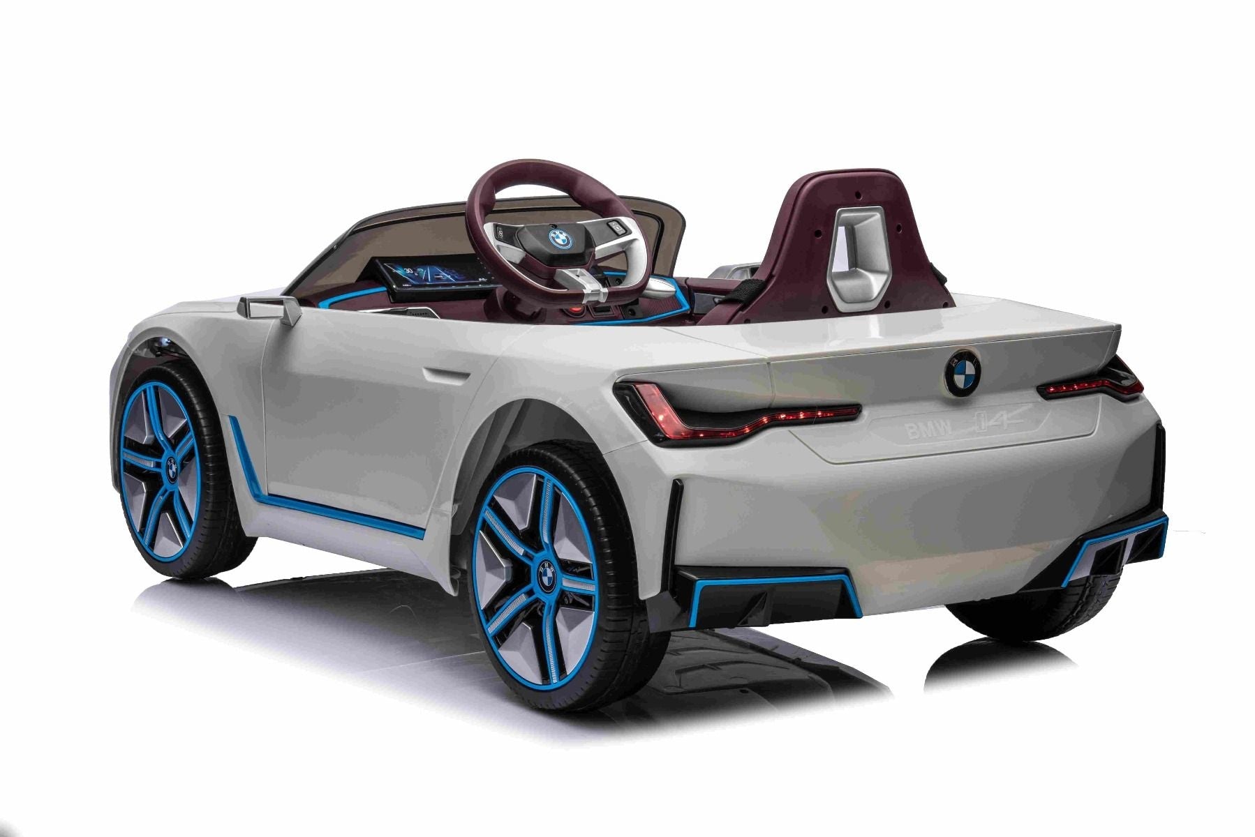 Elektro-Rutschauto BMW i4, Weiß, 2,4-GHz-Fernbedienung, USB / AUX / Bluetooth, Hinterradaufhängung, 12-V-Batterie, LED-Leuchten, 2 x 25-W-Motor, ORIGINAL-Lizenz