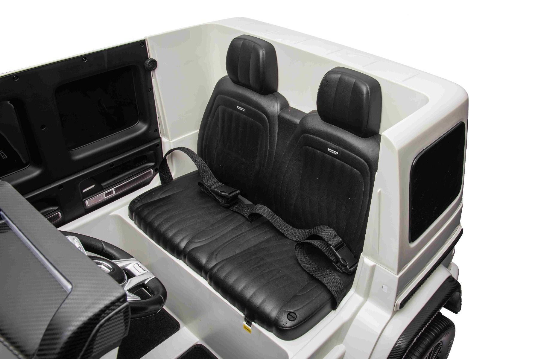 Elektro-Kinderauto Mercedes-Benz G63 AMG 4x4² Zweisitzer 12V, Weiß, MP3-Player mit USB/AUX-Eingang, 4x4-Antrieb, Batterie 12V14Ah, gefederte EVA-Räder, Kunstledersitze, Fernbedienung, Lizenziert