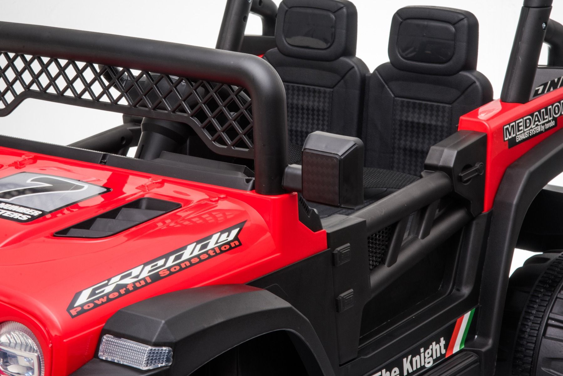 All Ride Elektroauto mit Hinterradantrieb, rot, 12 V Akku, hohes Fahrwerk, breite Sitzbank, Federung an der Hinterachse, 2,4 GHz Fernsteuerung, MP3-Player mit USB, LED-Leuchten, rot