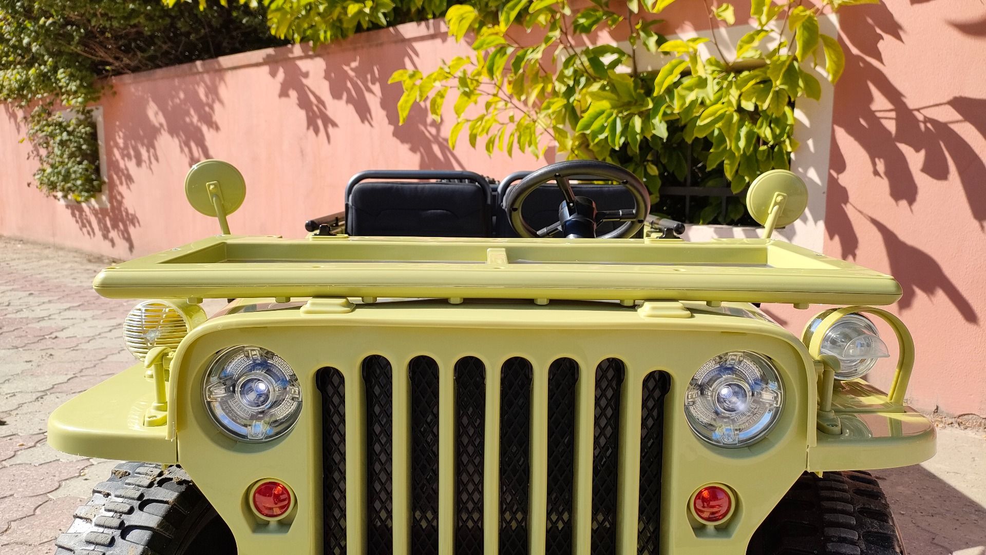 RIRICAR 4x4 Kinder Elektroauto 12V USA Army, 3 sitzer, Elektroauto für Kinder mit 2,4GHz Fernbedienung, MP3/USB/SD, Elektrofahrzeug Kinder ab 3-8 Jahre