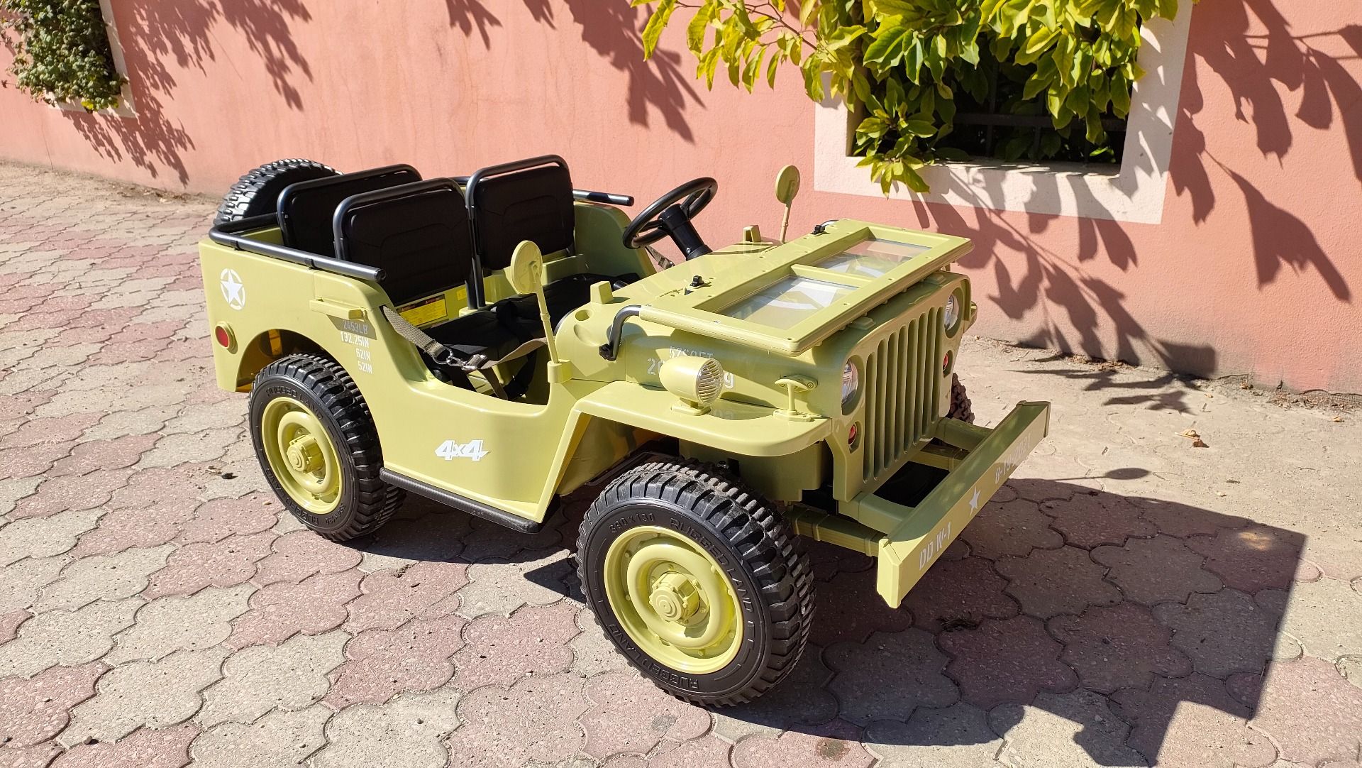 RIRICAR 4x4 Kinder Elektroauto 12V USA Army, 3 sitzer, Elektroauto für Kinder mit 2,4GHz Fernbedienung, MP3/USB/SD, Elektrofahrzeug Kinder ab 3-8 Jahre