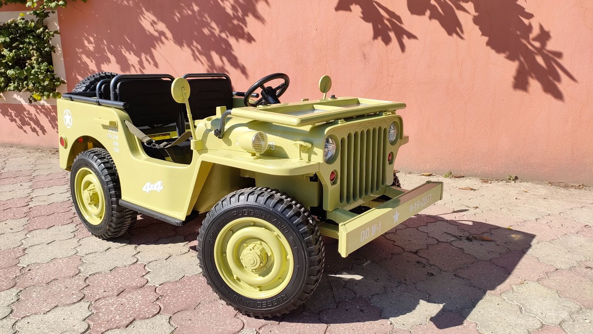 RIRICAR 4x4 Kinder Elektroauto 12V USA Army, 3 sitzer, Elektroauto für Kinder mit 2,4GHz Fernbedienung, MP3/USB/SD, Elektrofahrzeug Kinder ab 3-8 Jahre