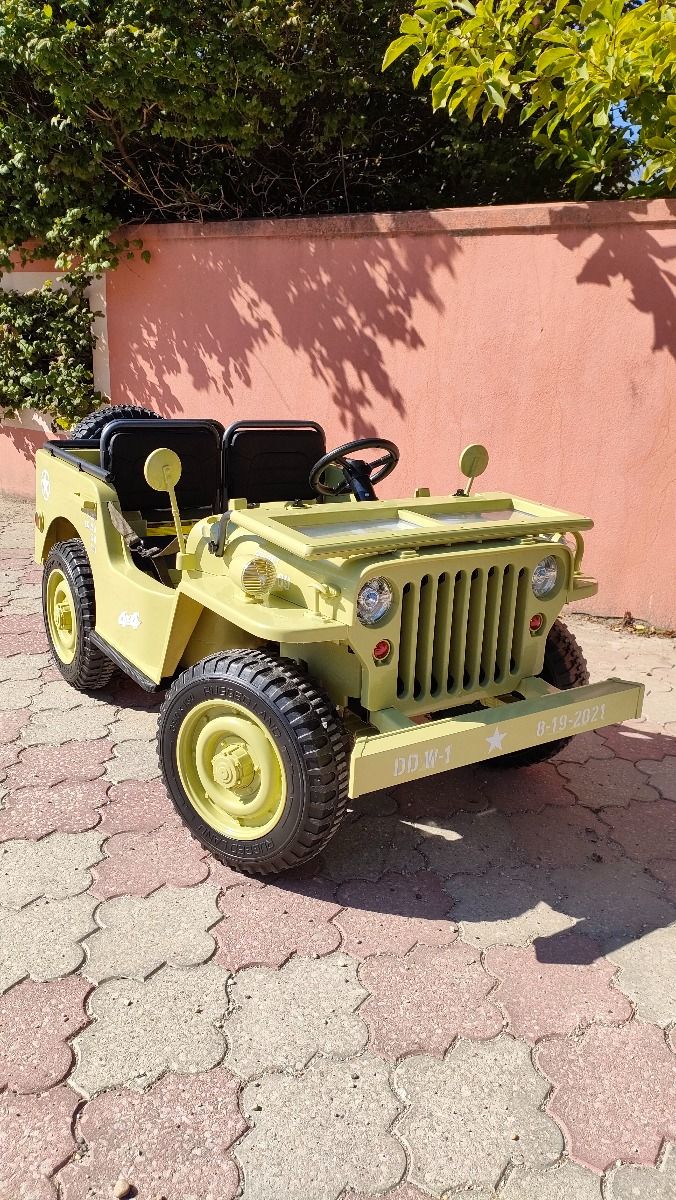 RIRICAR 4x4 Kinder Elektroauto 12V USA Army, 3 sitzer, Elektroauto für Kinder mit 2,4GHz Fernbedienung, MP3/USB/SD, Elektrofahrzeug Kinder ab 3-8 Jahre