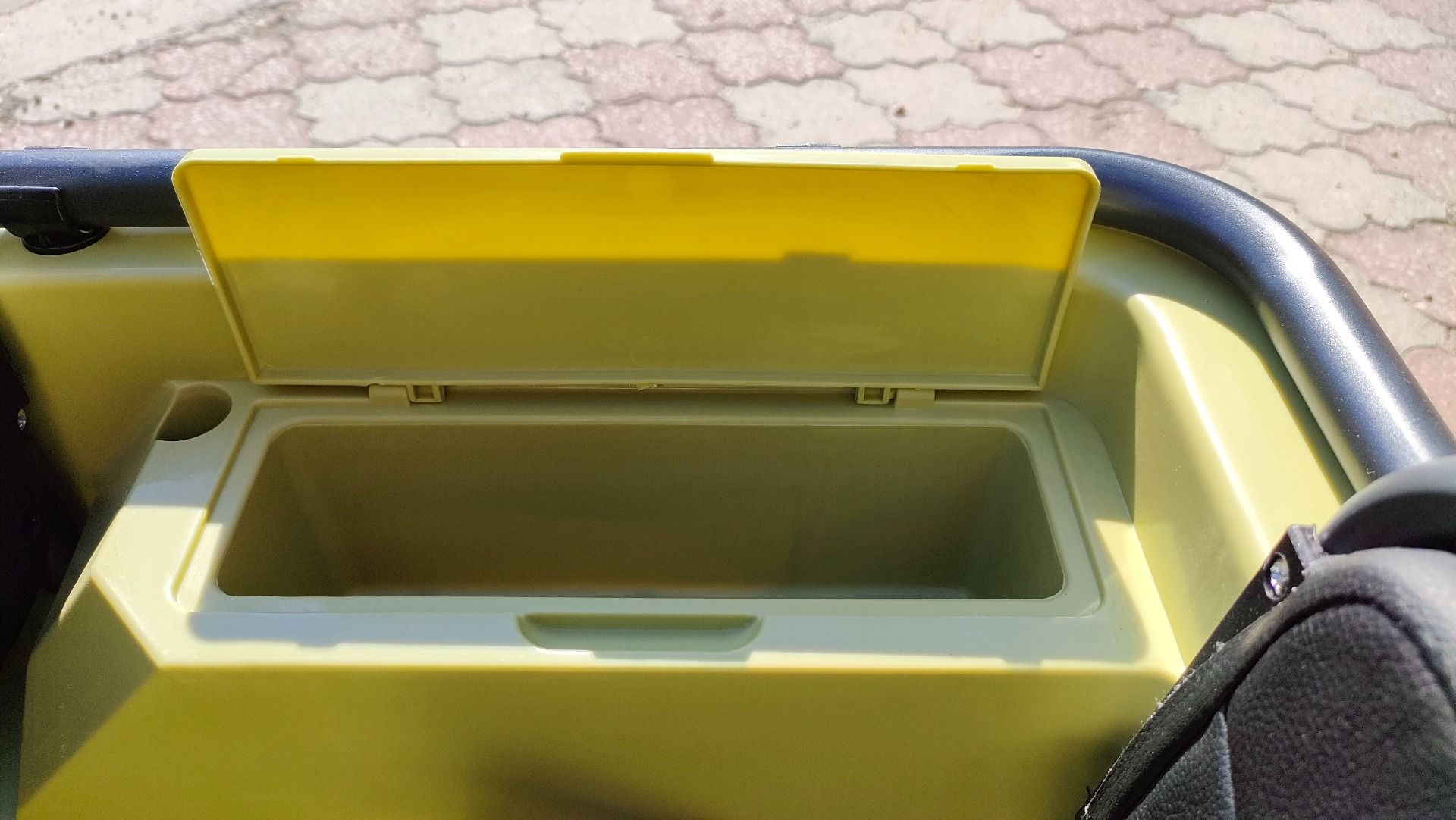 RIRICAR 4x4 Kinder Elektroauto 12V USA Army, 3 sitzer, Elektroauto für Kinder mit 2,4GHz Fernbedienung, MP3/USB/SD, Elektrofahrzeug Kinder ab 3-8 Jahre