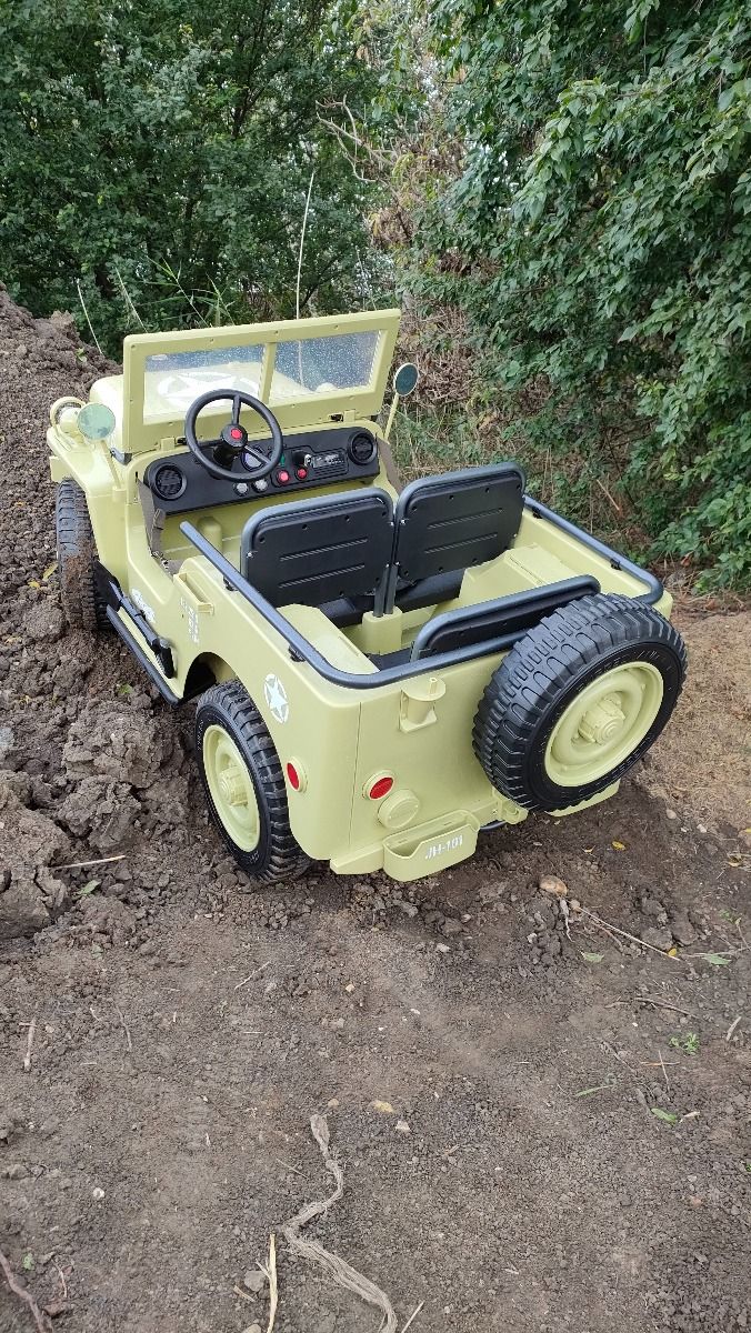 RIRICAR 4x4 Kinder Elektroauto 12V USA Army, 3 sitzer, Elektroauto für Kinder mit 2,4GHz Fernbedienung, MP3/USB/SD, Elektrofahrzeug Kinder ab 3-8 Jahre